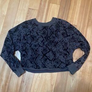 Joylab XS crop active sweatshirtt